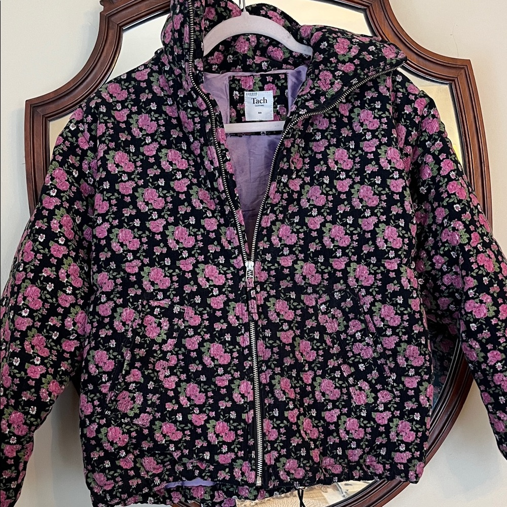 TACH Anthropologie XS Floral Puffer Jacket - Black and Pink in EUC